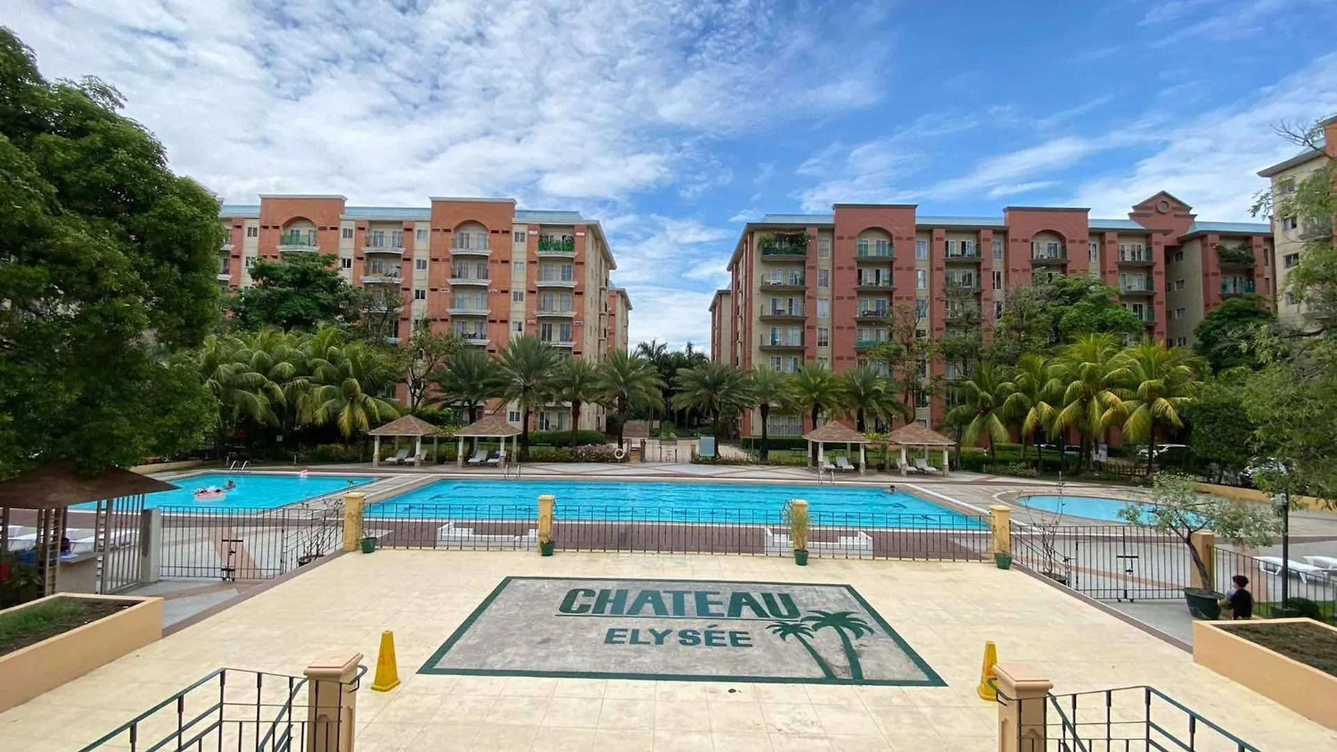Apartment Eumins Place Manila Philippines